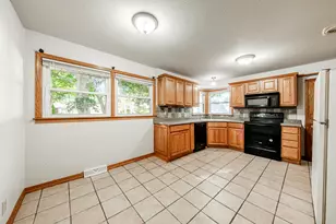 4214 W Portage St, Milwaukee, WI 53209 - Photo 3