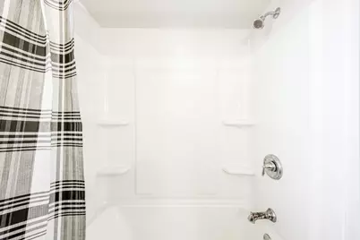 4214 W Portage St, Milwaukee, WI 53209 - Photo 17