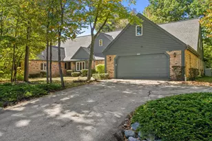12427 N Golf Dr, Mequon, WI 53092 - Photo 1