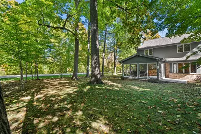 12427 N Golf Dr, Mequon, WI 53092 - Photo 37
