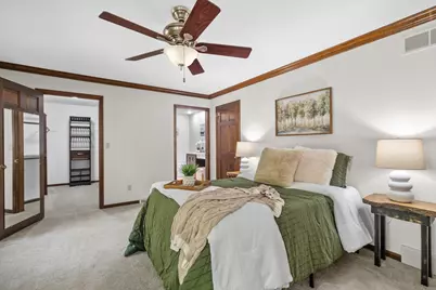 12427 N Golf Dr, Mequon, WI 53092 - Photo 9