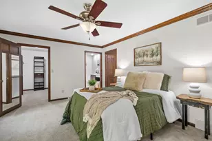 12427 N Golf Dr, Mequon, WI 53092 - Photo 9