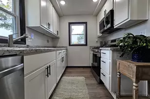 2357 S 80th St, West Allis, WI 53219 - Photo 25