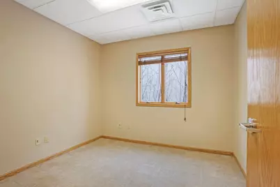 555  Braund St, Onalaska, WI 54650 - Photo 17
