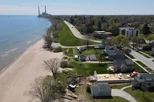 1723 S 7th St, Sheboygan, WI 53081 - Photo 25