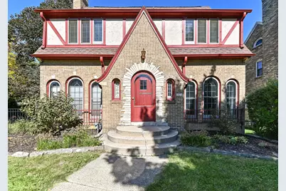 7926  Hillcrest Dr, Wauwatosa, WI 53213 - Photo 43