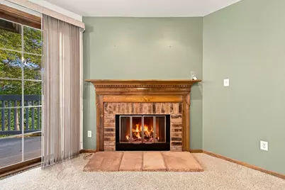 7534 W Tuckaway Creek Dr, Franklin, WI 53132 - Photo 7