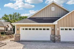 6777 S Prairie Wood Ln, Franklin, WI 53132 - Photo 45