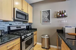 1925 N Water St, Milwaukee, WI 53202 - Photo 13