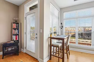 1925 N Water St, Milwaukee, WI 53202 - Photo 5