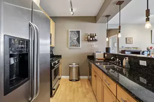 1925 N Water St, Milwaukee, WI 53202 - Photo 11