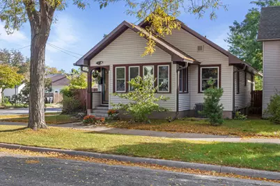 1932  Loomis St, La Crosse, WI 54603 - Photo 1
