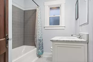 1932 Loomis St, La Crosse, WI 54603 - Photo 15