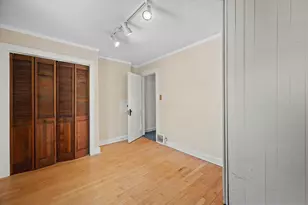 6430 W Wisconsin Ave, Wauwatosa, WI 53213 - Photo 33