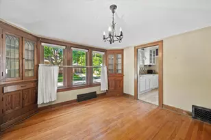 6430 W Wisconsin Ave, Wauwatosa, WI 53213 - Photo 25