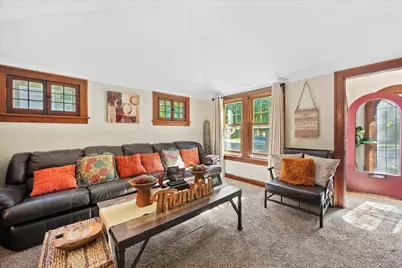 6430 W Wisconsin Ave #6432, Wauwatosa, WI 53213 - Photo 5