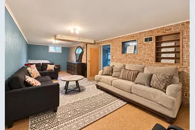 304  Oxford Rd, Waukesha, WI 53186 - Photo 23