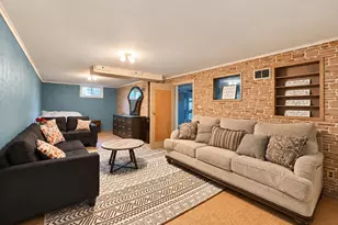 304 Oxford Rd, Waukesha, WI 53186 - Photo 23