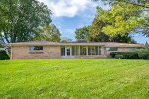 15300 High Knoll Ln, Brookfield, WI 53005 - Photo 1