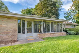 15300 High Knoll Ln, Brookfield, WI 53005 - Photo 3