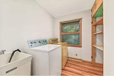 15300  High Knoll Ln, Brookfield, WI 53005 - Photo 19