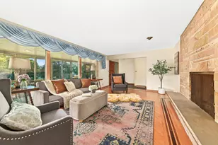 15300 High Knoll Ln, Brookfield, WI 53005 - Photo 9