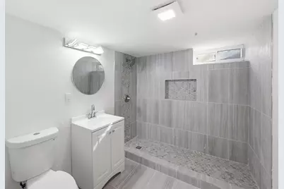 4170 S 5th Pl, Milwaukee, WI 53207 - Photo 21