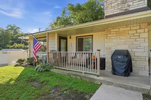 N22W28773 Louis Ave, Delafield, WI 53072 - Photo 15