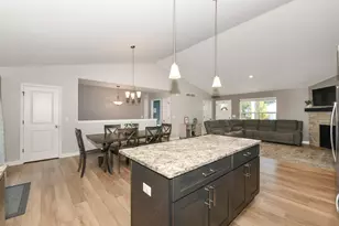 529 Arbor Ridge Dr, Delavan, WI 53115 - Photo 11