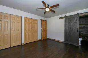 6185 S 38th St, Greenfield, WI 53221 - Photo 23
