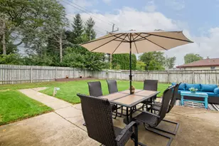 6185 S 38th St, Greenfield, WI 53221 - Photo 7