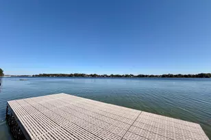 428 S Golden Lake Ln, Summit, WI 53066 - Photo 37