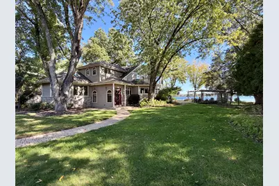 428 S Golden Lake Ln, Summit, WI 53066 - Photo 33
