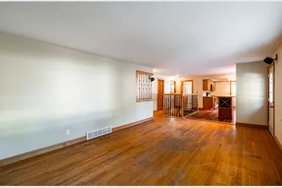 N39W6631  Jackson St, Cedarburg, WI 53012 - Photo 11
