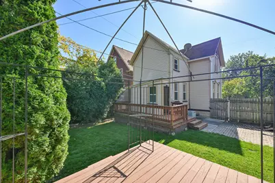 216 E Garfield Ave, Milwaukee, WI 53212 - Photo 25