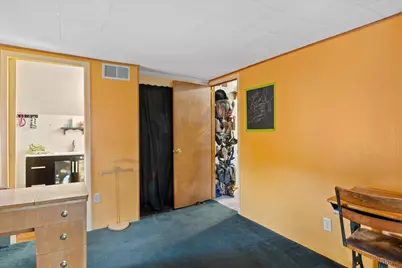 4329 S Lenox St, Milwaukee, WI 53207 - Photo 29