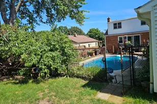 4329 S Lenox St, Milwaukee, WI 53207 - Photo 53