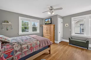 933 Lathrop Ave, Racine, WI 53405 - Photo 9