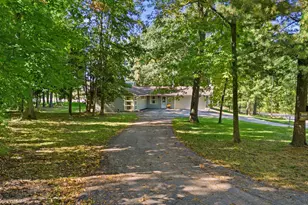 W271S3599 Oak Knoll Dr, Waukesha, WI 53189 - Photo 1