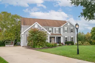 8646 S Parkland Ct, Franklin, WI 53132 - Photo 25