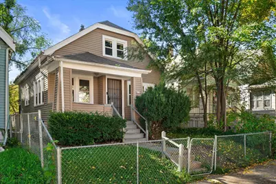 3215 W Auer Ave, Milwaukee, WI 53216 - Photo 1