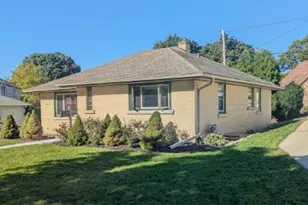 221 N Story Parkway, Milwaukee, WI 53208 - Photo 3