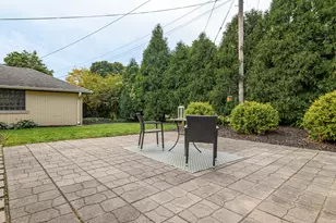 221 N Story Parkway, Milwaukee, WI 53208 - Photo 19