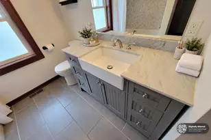 3156 S California St, Milwaukee, WI 53207 - Photo 9