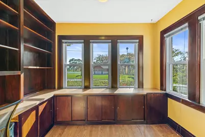420 S Washington Ave, Waukesha, WI 53188 - Photo 5