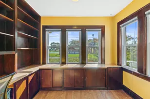 420 S Washington Ave, Waukesha, WI 53188 - Photo 5