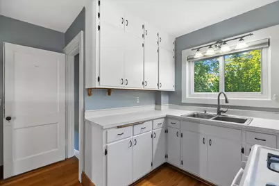 420 S Washington Ave, Waukesha, WI 53188 - Photo 11