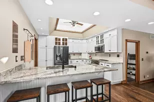 6722 Burma Rd, Racine, WI 53185 - Photo 29