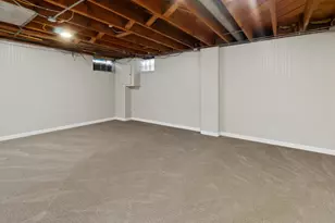 710 W Theresa Ct, Glendale, WI 53209 - Photo 27