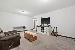 9209 Gittings Rd, Racine, WI 53406 - Photo 43